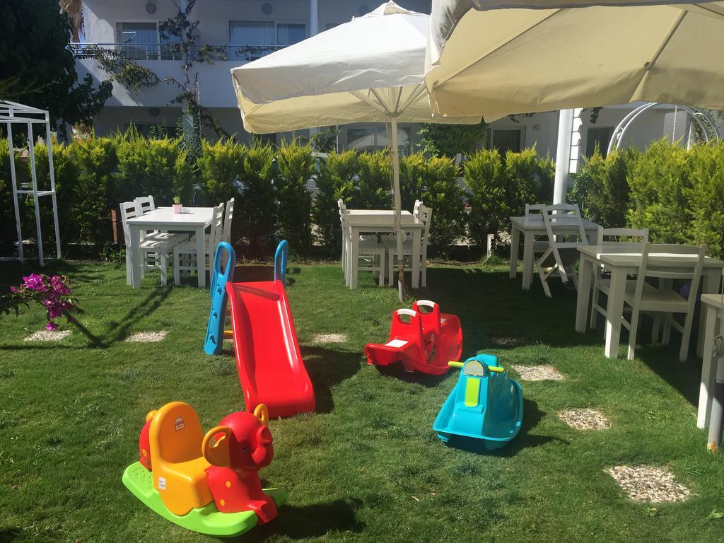Fiko Hotel Golturkbuku Bagian luar foto